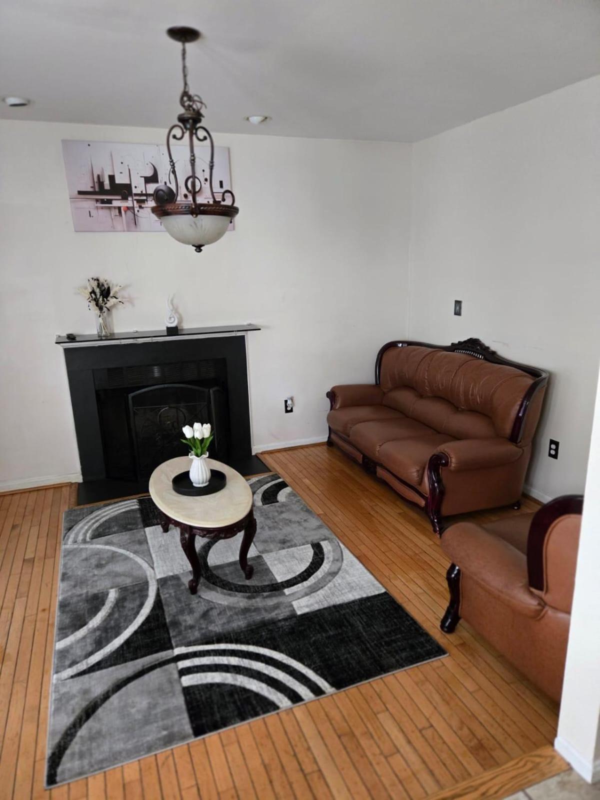 Special Rate Worthy Posh And Magnificent 4 Bedrooms And Two & Half Bath Greenbelt Exteriér fotografie